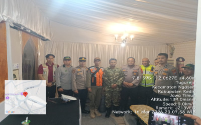 Apel Malam Pos Pengamanan SLG, Personel Gabungan Tingkatkan Kewaspadaan Saat Hujan Deras